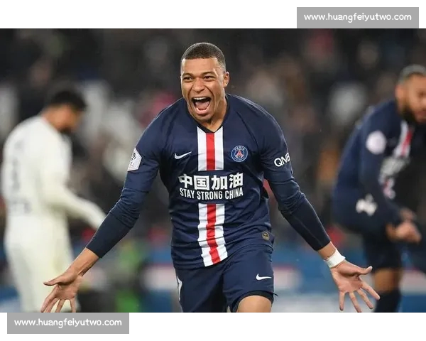 今晚焦点足球大战：各大豪门激烈对决，谁能拔得头筹引领风骚